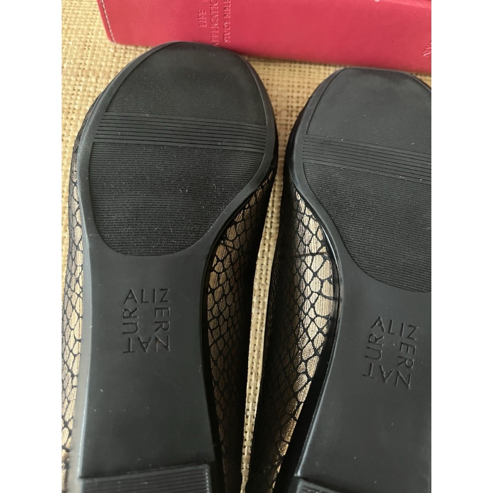 Naturalizer Dove Size 8M Ballet Flats - Picture 10 of 12